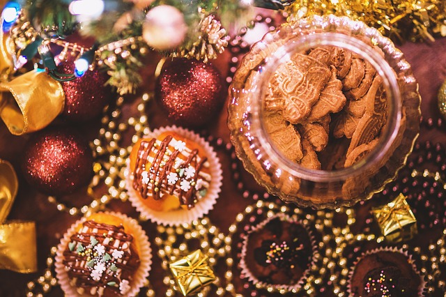 Come calcolare calorie e zuccheri dei dolci natalizi