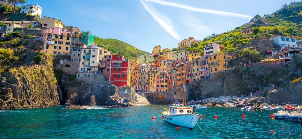 ponte 2 giugno cinque terre liguria