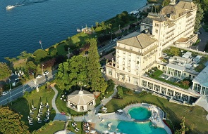 PAUSA A STELLE LUSSO SUL LAGO MAGGIORE. Dimora storica sulle incantevoli rive del Lago Maggiore.  - 1 notte per 2 persone.  - Des Iles Oasis Pavilion SPA, Self-scrub in Hammam, Massaggio al corpo, Massaggio dorsale su poltrona 4D..